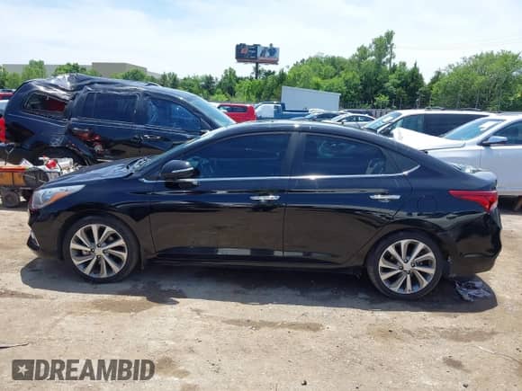 2018 Hyundai Accent Limited с VIN 3KPC34A38JE018453, выставлен на аукционе IAAI как лот 42506384 с пробегом 135 114 миль миль и . История ставок и продаж доступна на DreamBid. Изображение 14.