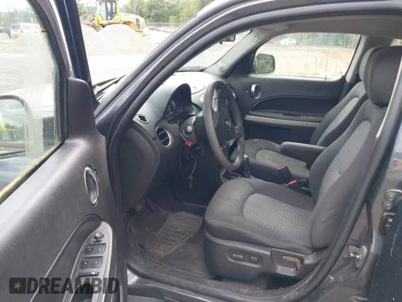 2010 Chevrolet HHR LS с VIN 3GNBAADB7AS639212, выставлен на аукционе IAAI как лот 43074182 с пробегом 171 069 миль миль и . История ставок и продаж доступна на DreamBid. Изображение 5.