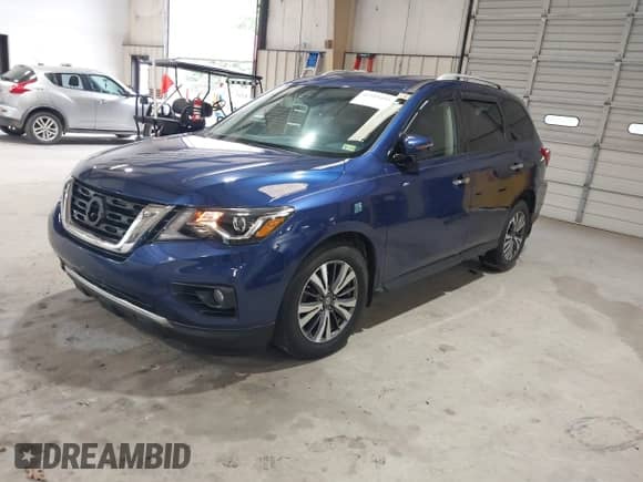 2018 Nissan Pathfinder SV with VIN 5N1DR2MNXJC603641, listed as a IAAI auction lot 42385450 with 140,778 mi miles and . Bid and sale history available at DreamBid. Image 2.