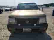 1998 Toyota Tacoma z VIN 4TAPM62N0WZ107452, wystawiony jako Copart lot #55444445 z przebiegiem 300 839 mil mil oraz Szkoda całkowita • Salvage title. Historia ofert i sprzedaży dostępna na DreamBid. Obrazek 5.