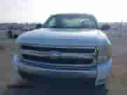 2007 Chevrolet Silverado 1500 1LT z VIN 1GCEC19J87Z522900, wystawiony jako IAAI lot #42629468 z przebiegiem 218 946 mil mil oraz . Historia ofert i sprzedaży dostępna na DreamBid. Obrazek 12.
