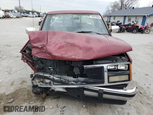 1989 GMC Sierra 1500 z VIN 1GTDC14K6KZ538579, wystawiony jako Copart lot #85916624 z przebiegiem 172 202 mil mil oraz Szkoda całkowita • Salvage title. Historia ofert i sprzedaży dostępna na DreamBid. Obrazek 5.