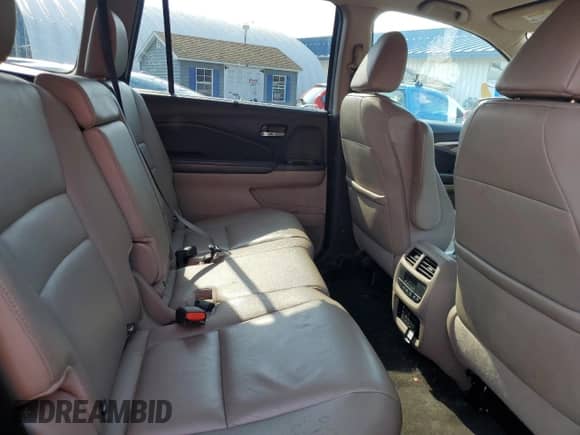 2016 Honda Pilot EX-L z VIN 5FNYF6H87GB032390, wystawiony jako Copart lot #60862975 z przebiegiem 107 000 mil mil oraz Szkoda całkowita • Salvage title. Historia ofert i sprzedaży dostępna na DreamBid. Obrazek 11.