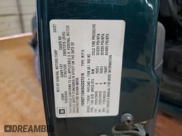 1997 Chevrolet Blazer LS with VIN 1GNDT13W3V2227216, listed as a Copart auction lot 80871195 with 152,294 mi miles and Salvage title. Bid and sale history available at DreamBid. Image 13.