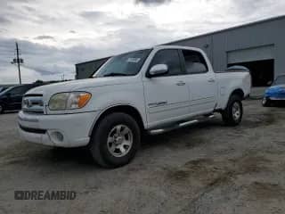 2006 Toyota Tundra SR5 z VIN 5TBET34146S544419, wystawiony jako Copart lot #71129965 z przebiegiem 148 612 mil mil oraz Czysty tytuł • Clean title. Historia ofert i sprzedaży dostępna na DreamBid. Obrazek 1.