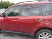 2011 Subaru Forester X Premium z VIN JF2SHADC9BG742436, wystawiony jako IAAI lot #42774895 z przebiegiem 218 696 mil mil oraz . Historia ofert i sprzedaży dostępna na DreamBid. Obrazek 14.