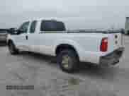 2013 Ford F-250 XL z VIN 1FT7X2A64DEB17792, wystawiony jako Copart lot #51159425 z przebiegiem 246 495 mil mil oraz Czysty tytuł • Clean title. Historia ofert i sprzedaży dostępna na DreamBid. Obrazek 2.