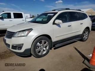 2015 Chevrolet Traverse LTZ с VIN 1GNKVJKD8FJ240777, выставлен на аукционе Copart как лот 84630735 с пробегом 117 987 миль миль и Списание • Salvage title. История ставок и продаж доступна на DreamBid. Изображение 1.