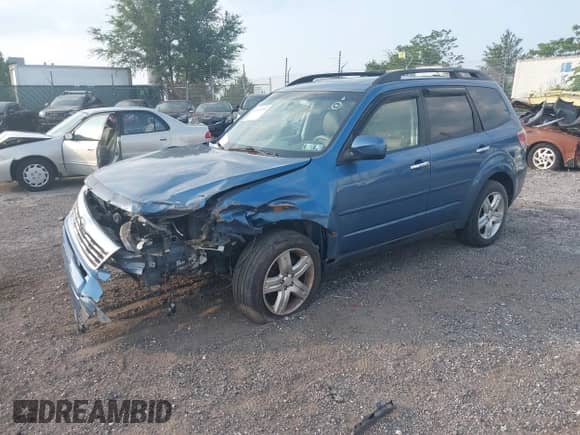 2010 Subaru Forester X Limited с VIN JF2SH6DC5AH786407, выставлен на аукционе IAAI как лот 42875399 с пробегом Не указан миль и . История ставок и продаж доступна на DreamBid. Изображение 2.