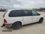 1998 Dodge Caravan SE с VIN 1B4GP44G0WB594673, выставлен на аукционе Copart как лот 70776544 с пробегом 284 046 миль миль и Списание • Salvage title. История ставок и продаж доступна на DreamBid. Изображение 3.