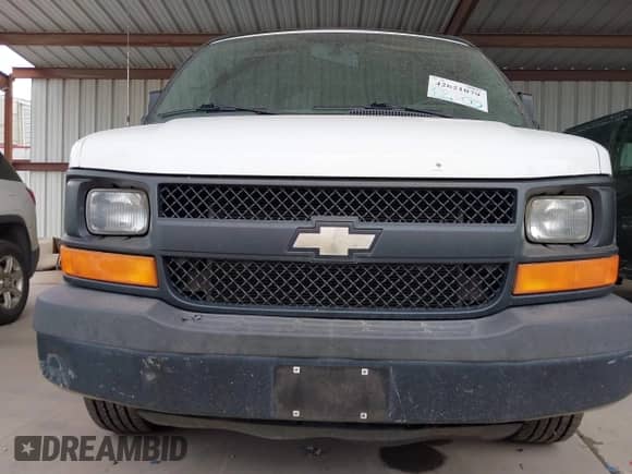 2014 Chevrolet Express Cargo with VIN 1GCSGAFX3E1163645, listed as a IAAI auction lot 42621079 with 251,814 mi miles and . Bid and sale history available at DreamBid. Image 6.