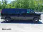 2018 Chevrolet Express Passenger LT z VIN 1GAZGPFG2J1320909, wystawiony jako IAAI lot #42332001 z przebiegiem 89 732 mil mil oraz . Historia ofert i sprzedaży dostępna na DreamBid. Obrazek 14.