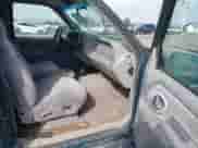 1998 GMC Sierra 1500 с VIN 2GTEK19R4W1536048, выставлен на аукционе IAAI как лот 43432833 с пробегом 228 394 миль миль и . История ставок и продаж доступна на DreamBid. Изображение 5.