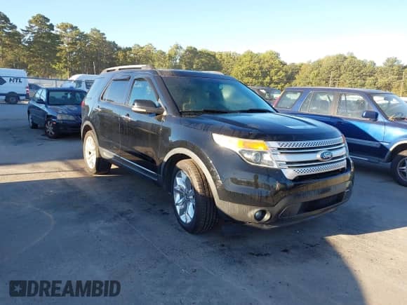 2012 Ford Explorer XLT z VIN 1FMHK7D83CGA33152, wystawiony jako IAAI lot #43452858 z przebiegiem 156 668 mil mil oraz . Historia ofert i sprzedaży dostępna na DreamBid. Obrazek 1.