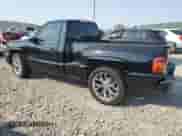 2003 Chevrolet Silverado 1500 LS z VIN 1GCEK14T83Z290336, wystawiony jako Copart lot #75408964 z przebiegiem 149 730 mil mil oraz Szkoda całkowita • Salvage title. Historia ofert i sprzedaży dostępna na DreamBid. Obrazek 2.