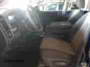 2012 Ram 1500 Express z VIN 1C6RD7FTXCS237925, wystawiony jako Copart lot #82329875 z przebiegiem 136 071 mil mil oraz Szkoda całkowita • Salvage title. Historia ofert i sprzedaży dostępna na DreamBid. Obrazek 7.