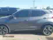 2020 Nissan Kicks SR с VIN 3N1CP5DV6LL543732, выставлен на аукционе IAAI как лот 41998086 с пробегом 90 864 миль миль и . История ставок и продаж доступна на DreamBid. Изображение 14.