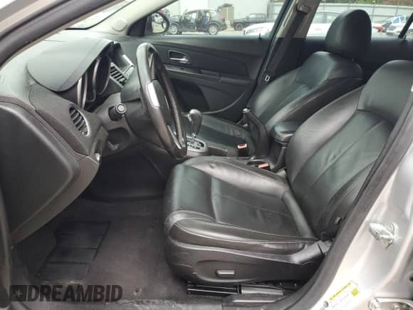 2011 Chevrolet Cruze 2LT с VIN 1G1PG5S92B7152903, выставлен на аукционе Copart как лот 67977415 с пробегом 180 602 миль миль и Списание • Salvage title. История ставок и продаж доступна на DreamBid. Изображение 7.