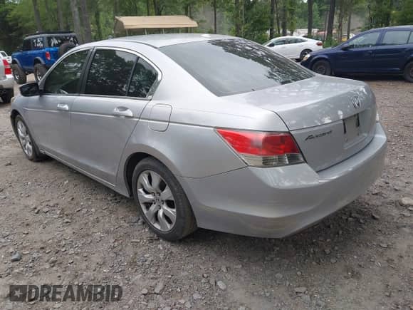 2008 Honda Accord EX-L with VIN 1HGCP26898A012320, listed as a IAAI auction lot 42895695 with 126,689 mi miles and . Bid and sale history available at DreamBid. Image 3.