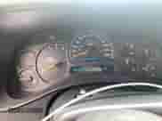 2003 Chevrolet Silverado 1500HD LS с VIN 1GCGK13U63F242001, выставлен на аукционе Copart как лот 64639004 с пробегом 165 645 миль миль и Списание • Salvage title. История ставок и продаж доступна на DreamBid. Изображение 9.