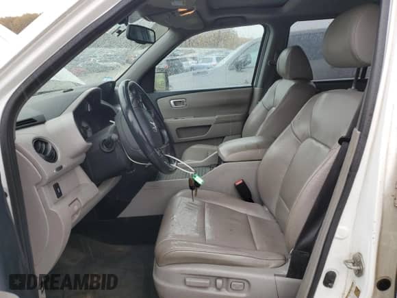 2014 Honda Pilot EX-L z VIN 5FNYF4H56EB056395, wystawiony jako Copart lot #87113095 z przebiegiem 175 241 mil mil oraz Czysty tytuł • Clean title. Historia ofert i sprzedaży dostępna na DreamBid. Obrazek 7.