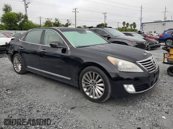 2014 Hyundai Equus Ultimate with VIN KMHGH4JH8EU076144, listed as a Copart auction lot 72079545 with 103,700 mi miles and Non repairable. Bid and sale history available at DreamBid. Image 4.