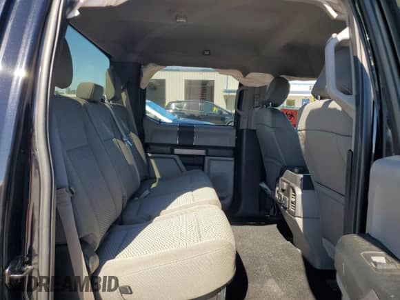 2019 Ford F-250 XL с VIN 1FT7W2B6XKED45181, выставлен на аукционе Copart как лот 81765165 с пробегом Не указан миль и Списание • Salvage title. История ставок и продаж доступна на DreamBid. Изображение 11.