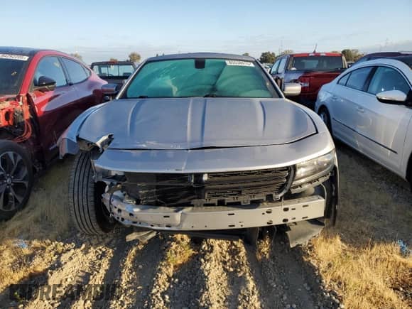 2018 Dodge Charger SXT z VIN 2C3CDXBG8JH239382, wystawiony jako Copart lot #85538915 z przebiegiem 59 275 mil mil oraz Szkoda całkowita • Salvage title. Historia ofert i sprzedaży dostępna na DreamBid. Obrazek 5.