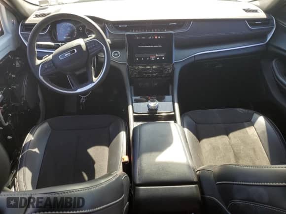 2023 Jeep Grand Cherokee Laredo with VIN 1C4RJKAG1P8840392, listed as a Copart auction lot 81921635 with 36,266 mi miles and Salvage title. Bid and sale history available at DreamBid. Image 8.