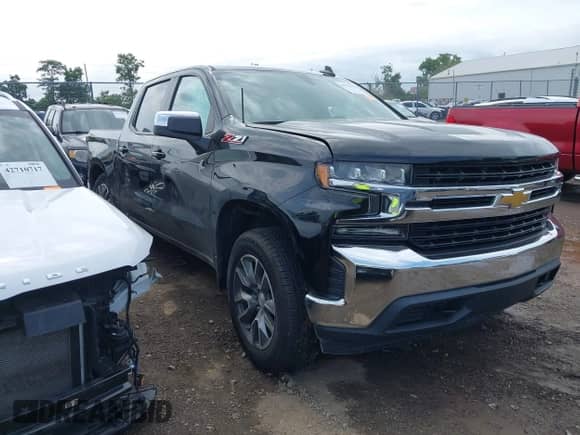 2021 Chevrolet Silverado 1500 LT with VIN 1GCUYDED9MZ441527, listed as a IAAI auction lot 42762305 with 60,221 mi miles and . Bid and sale history available at DreamBid. Image 1.