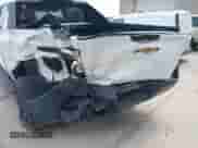 2024 Chevrolet Silverado EV Work Truck с VIN 1GC10VEL9RU203737, выставлен на аукционе IAAI как лот 42887622 с пробегом Не указан миль и . История ставок и продаж доступна на DreamBid. Изображение 19.