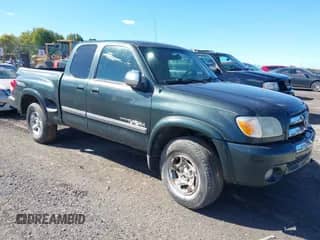 2005 Toyota Tundra SR5 с VIN 5TBBT44185S466413, выставлен на аукционе IAAI как лот 43420417 с пробегом 186 217 миль миль и . История ставок и продаж доступна на DreamBid. Изображение 1.