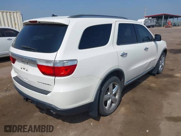 2011 Dodge Durango Citadel with VIN 1D4SE5GT4BC595172, listed as a IAAI auction lot 43136894 with 200,509 mi miles and . Bid and sale history available at DreamBid. Image 4.