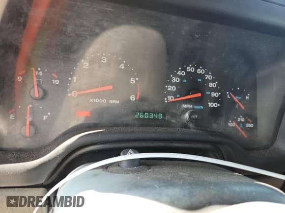 2003 Jeep Wrangler Rubicon с VIN 1J4FA69S13P310131, выставлен на аукционе Copart как лот 59139025 с пробегом 260 349 миль миль и Списание • Salvage title. История ставок и продаж доступна на DreamBid. Изображение 9.