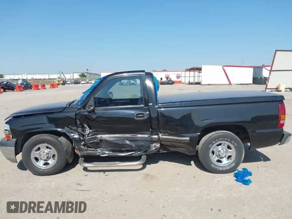 2000 Chevrolet Silverado 1500 LS with VIN 1GCEC14WXYZ169662, listed as a IAAI auction lot 42315414 with 165,687 mi miles and . Bid and sale history available at DreamBid. Image 13.
