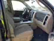 2010 Dodge 1500 SLT z VIN 1D7RB1GT1AS109666, wystawiony jako IAAI lot #43236138 z przebiegiem 213 079 mil mil oraz . Historia ofert i sprzedaży dostępna na DreamBid. Obrazek 5.
