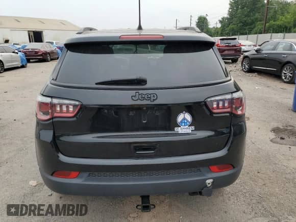 2020 Jeep Compass Altitude with VIN 3C4NJCBB5LT102761, listed as a Copart auction lot 67450705 with Not provided miles and Salvage title. Bid and sale history available at DreamBid. Image 6.
