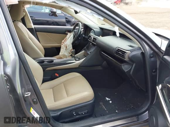 2018 Lexus IS 300 z VIN JTHBA1D23J5063488, wystawiony jako IAAI lot #42364471 z przebiegiem 149 804 mil mil oraz . Historia ofert i sprzedaży dostępna na DreamBid. Obrazek 5.