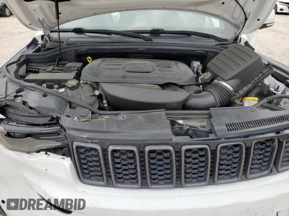 2019 Jeep Grand Cherokee High Altitude z VIN 1C4RJECG6KC795048, wystawiony jako Copart lot #69761744 z przebiegiem 39 989 mil mil oraz Szkoda całkowita • Salvage title. Historia ofert i sprzedaży dostępna na DreamBid. Obrazek 13.