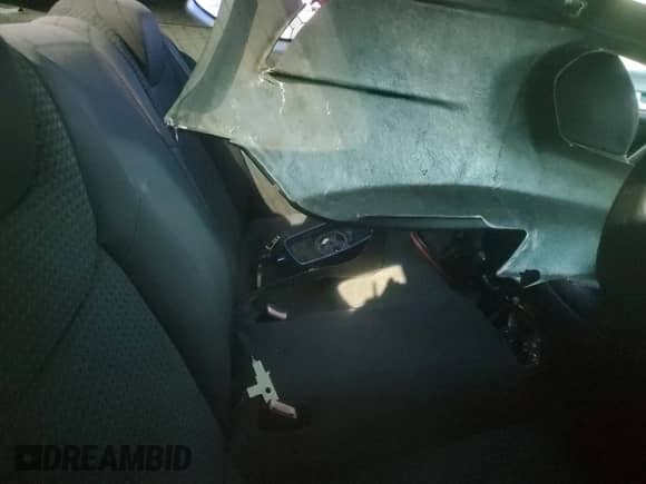 2011 Hyundai Genesis Coupe с VIN KMHHT6KD1BU054301, выставлен на аукционе Copart как лот 71717925 с пробегом Не указан миль и Списание • Salvage title. История ставок и продаж доступна на DreamBid. Изображение 10.