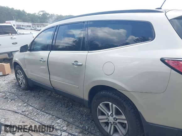 2015 Chevrolet Traverse LT с VIN 1GNKRGKD5FJ192730, выставлен на аукционе IAAI как лот 43156725 с пробегом Не указан миль и . История ставок и продаж доступна на DreamBid. Изображение 14.