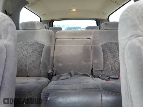 2000 Chevrolet Suburban LT with VIN 3GNFK16T7YG100803, listed as a Copart auction lot 56752305 with 213,909 mi miles and Salvage title. Bid and sale history available at DreamBid. Image 10.