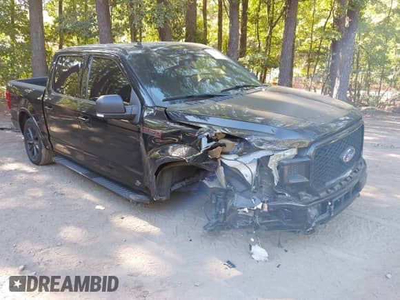 2020 Ford F-150 XL z VIN 1FTEW1E45LFA08960, wystawiony jako IAAI lot #43127785 z przebiegiem 92 214 mil mil oraz . Historia ofert i sprzedaży dostępna na DreamBid. Obrazek 6.