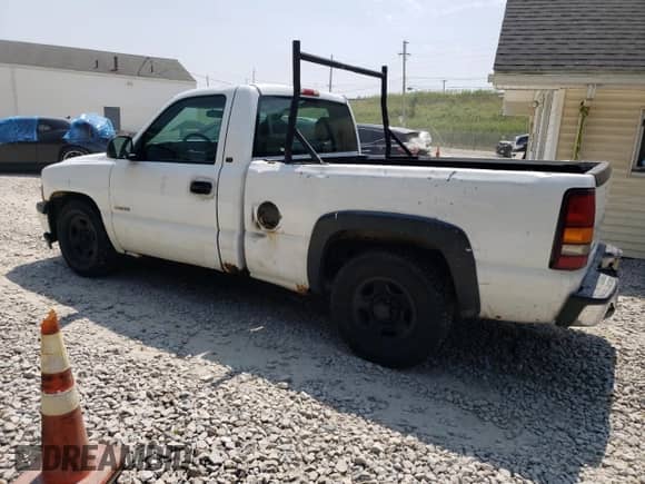 2001 Chevrolet Silverado 1500 с VIN 1GCEC14W81Z291314, выставлен на аукционе Copart как лот 68093735 с пробегом 186 183 миль миль и Списание • Salvage title. История ставок и продаж доступна на DreamBid. Изображение 2.