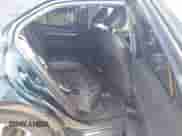 2019 Toyota Camry SE z VIN 4T1B11HK7KU276104, wystawiony jako IAAI lot #42741592 z przebiegiem 101 390 mil mil oraz . Historia ofert i sprzedaży dostępna na DreamBid. Obrazek 8.