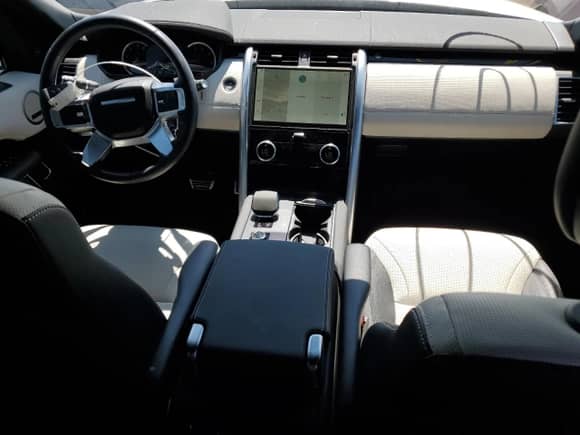 2023 Land Rover Discovery S R-Dynamic с VIN SALRT4EUXP2482372, выставлен на аукционе Copart как лот 80778615 с пробегом 19 491 миль миль и Списание • Salvage title. История ставок и продаж доступна на DreamBid. Изображение 8.