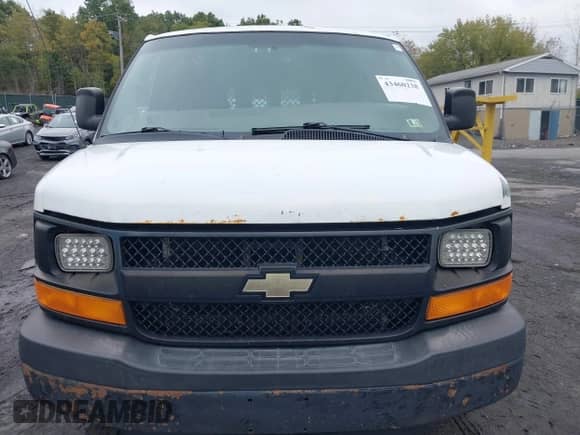 2012 Chevrolet Express Cargo with VIN 1GCWGFFA8C1124475, listed as a IAAI auction lot 43460238 with 381,619 mi miles and . Bid and sale history available at DreamBid. Image 12.