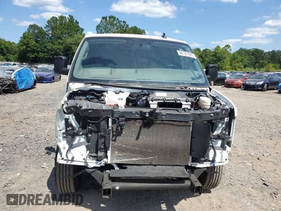2023 Chevrolet Express Cargo с VIN 1GCWGAFP6P1180332, выставлен на аукционе Copart как лот 68127825 с пробегом 18 833 миль миль и Списание • Salvage title. История ставок и продаж доступна на DreamBid. Изображение 5.