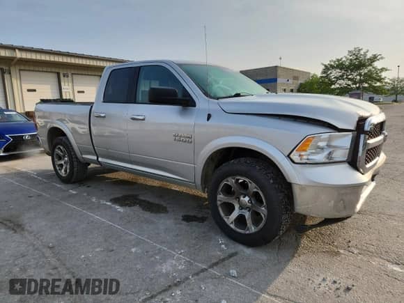 2017 Ram 1500 Big Horn z VIN 1C6RR7GG0HS807196, wystawiony jako Copart lot #60822675 z przebiegiem 167 615 mil mil oraz Szkoda całkowita • Salvage title. Historia ofert i sprzedaży dostępna na DreamBid. Obrazek 4.