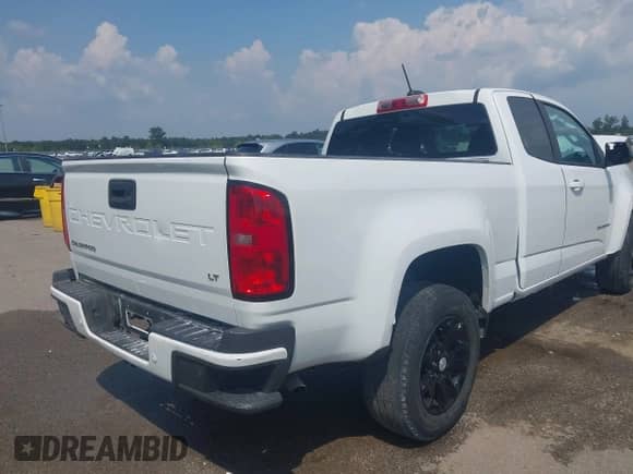 2022 Chevrolet Colorado 2WD LT with VIN 1GCHSCEA2N1162293, listed as a IAAI auction lot 43247035 with 57,900 mi miles and . Bid and sale history available at DreamBid. Image 4.